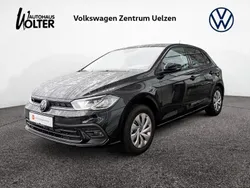Deep black Neu 2024 VW Polo Life Kleinwagen | 26.988 € (Etwas zu teuer)
