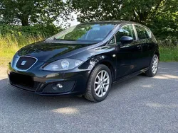 Schwarz Gebraucht 2010 Seat Leon Reference Limousine | 990 € (Superpreis)