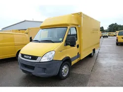 Gelb Gebraucht 2010 Iveco Daily Van | 7.259 € (Guter Preis)