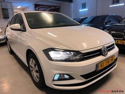 Weiß Gebraucht 2018 VW Polo Limousine | 8.850 € (Superpreis)