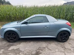 Silber Gebraucht 2005 Opel Tigra Cabrio | 2.600 € (Etwas zu teuer)