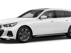 Weiß Gebraucht 2025 BMW i5 Comfort Edition Kombi | 65.243 € (Guter Preis)