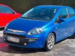 Blau Gebraucht 2011 Fiat Grande Punto Kleinwagen | 2.000 € (Fairer Preis)