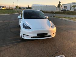 Weiß Gebraucht 2022 Tesla Model Y Long Range AWD SUV | 32.900 € (Guter Preis)