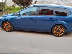 Blau Gebraucht 2008 Ford Focus Kombi | 3.000 € (Etwas zu teuer)