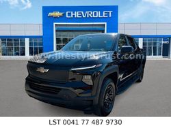 Schwarz Gebraucht 2024 Chevrolet Silverado SUV | 52.861 € (Fairer Preis)
