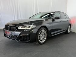 Sophistograu brillanteffekt me Gebraucht 2022 BMW 520 Performance Kombi | 27.490 € (Guter Preis)