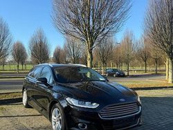 Schwarz Gebraucht 2018 Ford Mondeo Kombi | 9.450 € (Superpreis)