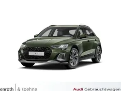 Grün Gebraucht 2024 Audi A3 Sportback Ambiente Limousine | 35.965 € (Teuer)