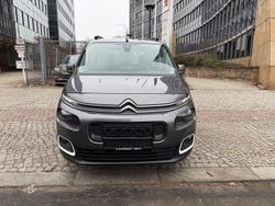 Grau Gebraucht 2019 Citroën Berlingo Feel Van / Kleinbus | 9.799 € (Guter Preis)