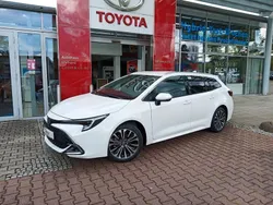 Weiß Neu 2025 Toyota Corolla Team Limousine | 35.490 €