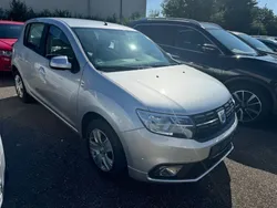 Grau Gebraucht 2017 Dacia Sandero Lauréate Kleinwagen | 8.590 € (Guter Preis)