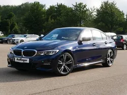 Blau Gebraucht 2019 BMW 320 M Sport Limousine | 29.000 € (Fairer Preis)