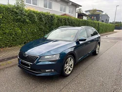 Blau Gebraucht 2019 Skoda Superb Style Kombi | 13.900 € (Fairer Preis)