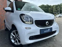Weiß Gebraucht 2017 Smart ForTwo Coupé Kleinwagen | 9.190 € (Teuer)
