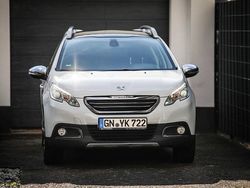 Weiß Gebraucht 2016 Peugeot 2008 SUV | 7.500 € (Fairer Preis)