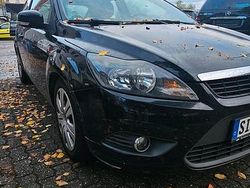 Schwarz Gebraucht 2009 Ford Focus Kleinwagen | 1.500 € (Superpreis)