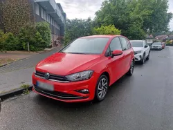 Rot Gebraucht 2019 VW Golf VII Kleinwagen | 14.500 € (Guter Preis)