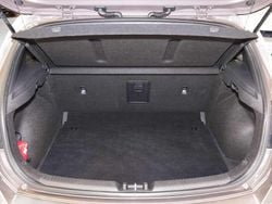 Silky bronze / met Gebraucht 2022 Hyundai i30 Trend Limousine | 13.480 € (Guter Preis)