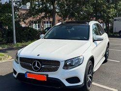 Weiß Gebraucht 2016 Mercedes GLC250 SUV | 27.800 € (Etwas zu teuer)