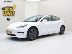 Weiß Gebraucht 2020 Tesla Model 3 Standard Range Limousine | 17.700 € (Guter Preis)