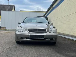 Grau Gebraucht 2004 Mercedes C200 Limousine | 3.399 € (Guter Preis)