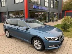 Blau Gebraucht 2018 VW Passat Comfortline Kombi | 13.800 € (Fairer Preis)