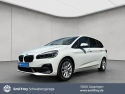 Alpinweiß Gebraucht 2019 BMW 220 Gran Tourer Advantage Van / Kleinbus | 21.440 € (Fairer Preis)