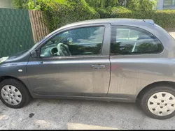 Grau Gebraucht 2003 Nissan Micra Kleinwagen | 1.500 €