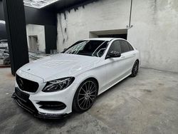 Weiß Gebraucht 2018 Mercedes C300 Limousine | 27.900 € (Fairer Preis)