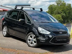 Schwarz Gebraucht 2011 Ford S-MAX Titanium Van / Kleinbus | 5.390 € (Guter Preis)