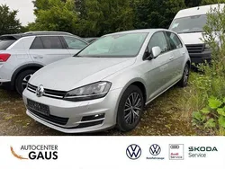 Silber Gebraucht 2016 VW Golf VII Allstar Limousine | 13.500 € (Guter Preis)