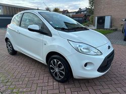 Weiß Gebraucht 2015 Ford Ka Kleinwagen | 4.900 € (Fairer Preis)