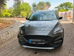 Grau Gebraucht 2019 Ford Focus Active Kombi | 17.000 € (Fairer Preis)