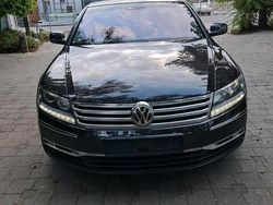 Braun Gebraucht 2011 VW Phaeton Limousine | 10.400 €