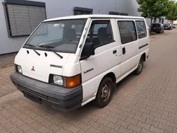 Weiß Gebraucht 1992 Mitsubishi L300 Van / Kleinbus | 2.700 €