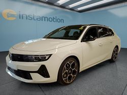 Weiß Gebraucht 2024 Opel Astra Kombi | 31.849 €