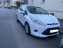 Weiß Gebraucht 2010 Ford Fiesta ST-Line Kleinwagen | 2.999 € (Fairer Preis)