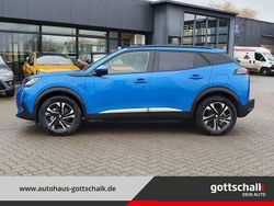 Blau Gebraucht 2021 Peugeot e-2008 Allure SUV | 19.990 € (Fairer Preis)