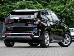 Schwarz Gebraucht 2025 BMW iX1 xLine SUV | 47.500 € (Teuer)