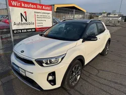 Schwarz Gebraucht 2019 Kia Stonic Vision SUV | 15.590 € (Fairer Preis)