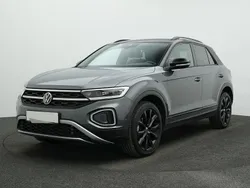 Grau Gebraucht 2024 VW T-Roc Style SUV | 32.389 € (Etwas zu teuer)