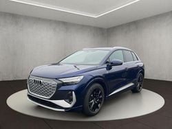 Navarrablau metallic Gebraucht 2022 Audi Q4 e-tron Ambiente SUV | 33.800 € (Guter Preis)