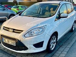 Weiß Gebraucht 2012 Ford Grand C-Max Trend Van / Kleinbus | 1.499 €