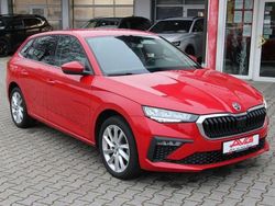 Velvet red (metallic) Gebraucht 2024 Skoda Scala Selection Kleinwagen | 17.950 € (Superpreis)