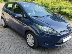 Blau Gebraucht 2012 Ford Fiesta Kleinwagen | 2.500 € (Guter Preis)