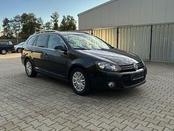 Schwarz Gebraucht 2011 VW Golf VI Style Kombi | 3.200 € (Fairer Preis)