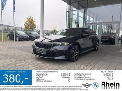M carbonschwarz metallic Neu 2025 BMW 520 M Sport Limousine | 61.680 € (Etwas zu teuer)