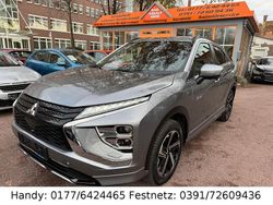 Grau Gebraucht 2022 Mitsubishi Eclipse Cross SUV | 20.890 € (Guter Preis)