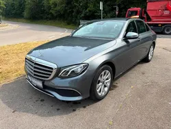 Grau Gebraucht 2018 Mercedes E200 Exclusive Limousine | 26.990 € (Fairer Preis)